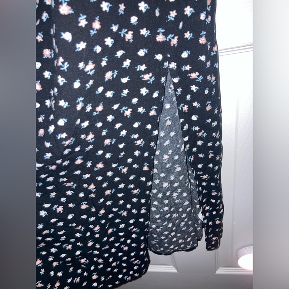 Aeropostale Black Floral Midi Dress - Picture 6 of 7